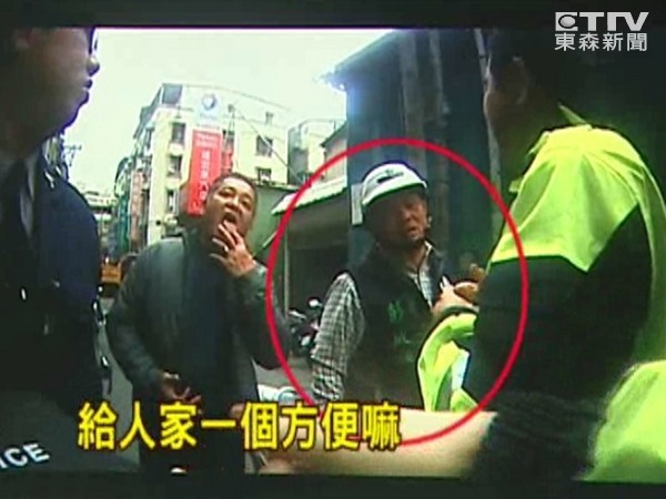 “关心”酒驾男逼哭女警新北市议员:口气本就这样