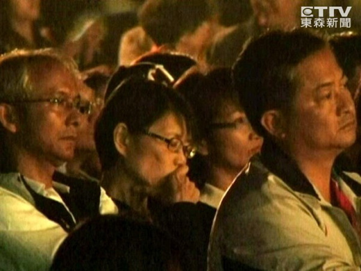 马英九夫人听音乐会打瞌睡随扈跟着梦周公(图)
