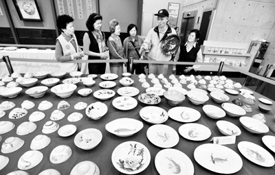 台北举办“台湾老碗盘特展”