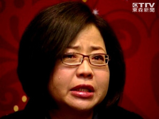 台女主持闹婚变频占版面被批“精神污染社会”
