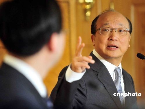 马英九盛赞台中市长胡志强:其他市长要向他学习