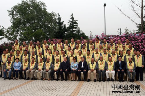 两岸退役将军联谊活动落幕惜别情深盼望再相聚
