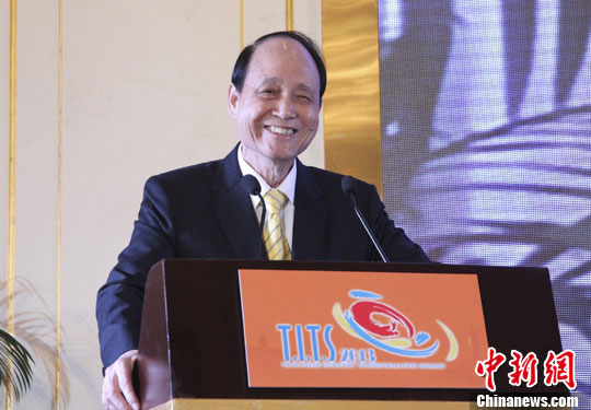 林中森出席台企转型升级峰会四点提议助台企突困