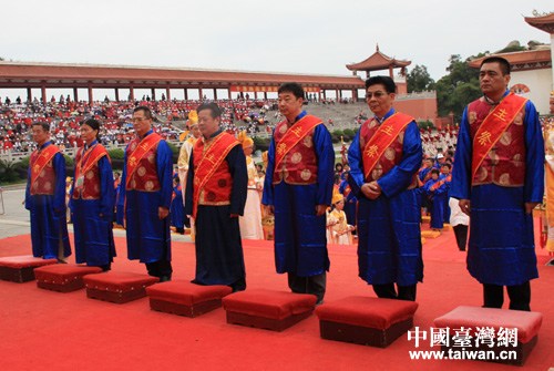 两岸千余名信众参加妈祖祭祀大典同祈两岸福祉