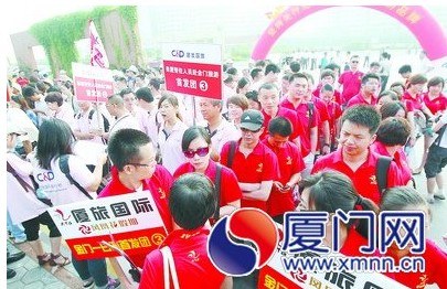 王毅逛庙会赞“真好呷”定格历届海峡论坛精彩瞬间(2)