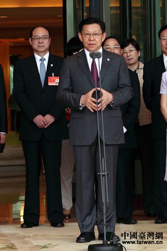 陈德铭:两岸两会将薪火相传、继续前行(图)