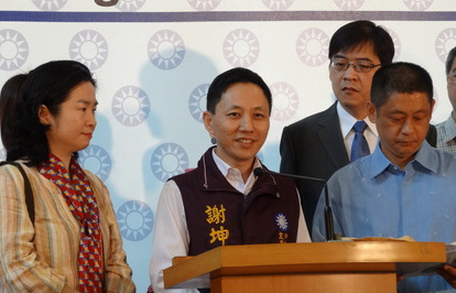谢坤宏登记参选国民党主席呼吁马英九专心理政