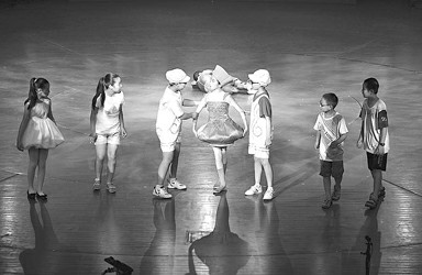 ���������Ļ�����Ӫ���Ϻ����ֽ�������