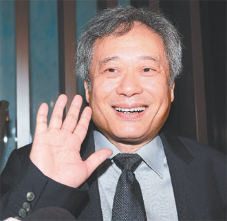 马英九会李安获赠少年Pi夹克被指经历很多沧桑