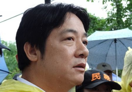台风致台南多处淹水民众批赖清德:水退了你才来