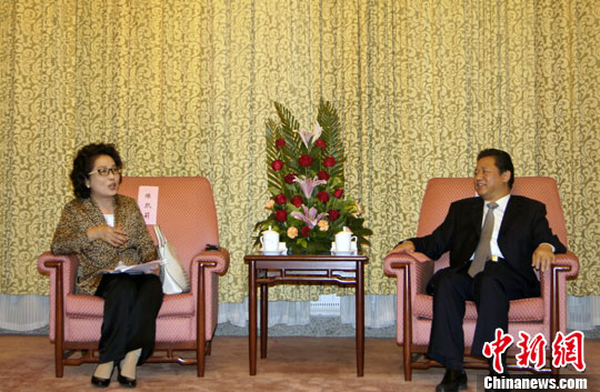 ����ϲ������������ݡ�̨��η���