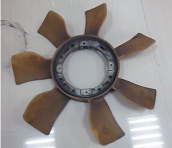 台妇人到汽修厂捡废品误将全台仅3个的零件回收