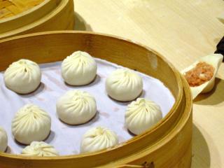 特色包子加盟排行榜_了不起的青春小店|南京95后研究生创业开包子店(2)