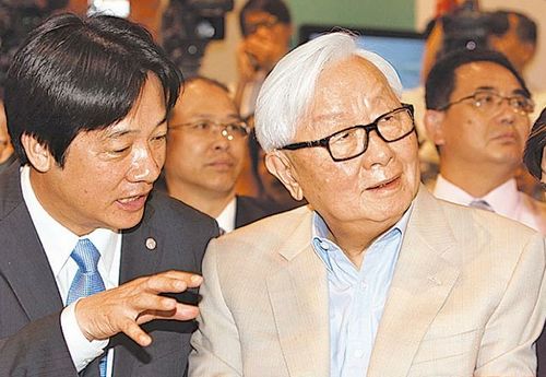 台积电董事长张忠谋赞赖清德打造科技城(图)