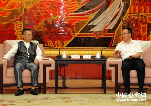 山东副省长孙伟会见台湾知名艺术家许伯夷(图)