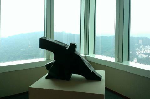 ̨��߰칫��:λ��101��¥84��ӵ���Ѿ�����Ұ