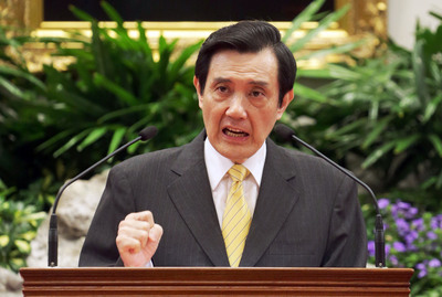 马英九密访台中市长夫妇闲话家常相谈甚欢