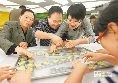 ̨������ҵ��Ծ�������ַ���֮��������̻�