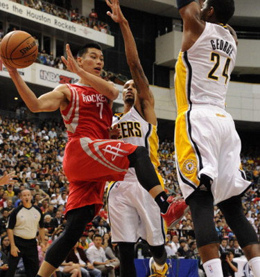 NBA单周最佳:詹姆斯格里芬当选林书豪获提名