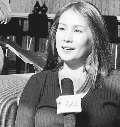 高金素梅:理解父亲的乡愁为母亲族人发声