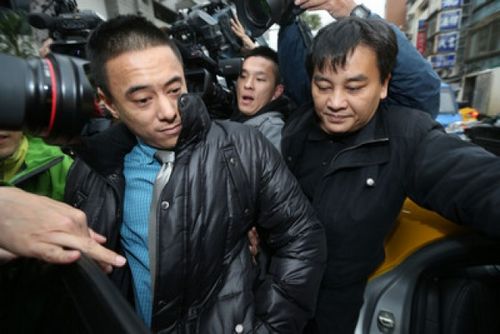 蒋介石曾孙法庭上“否认犯罪”称英文翻译错误