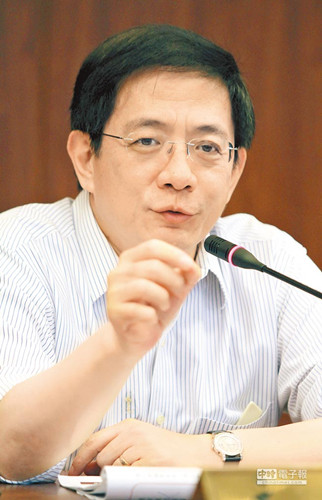 台“经建会主委”:新创资本开放不排除陆资