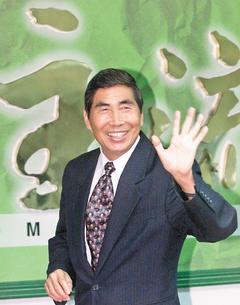 “台独”大佬蔡同荣病逝听喜欢的歌曲闭目