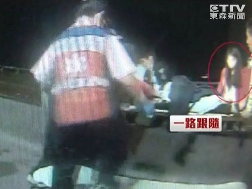 台“天使正妹”热心助人爆红网友赞人美心也美
