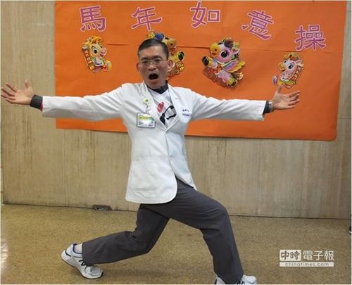 “立马如意操”4式动作10分钟消耗360大卡热量