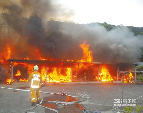 �������������ݻ𿴡���Ϸ������9Ѯ��ĸ��ͼ��