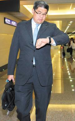 连胜文或本月24日宣布选台北市长:家人已非阻力