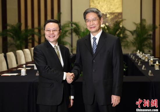 “张王会”落幕马英九称赞“郁琦超过预期!”