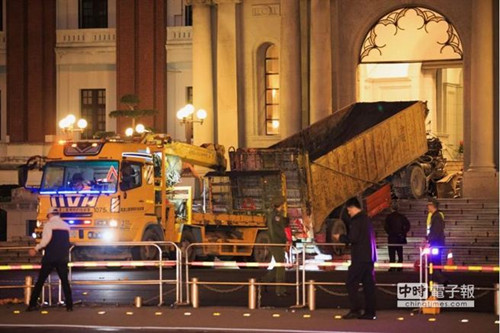 怕再遭冲撞马英九办公楼前道路分路段分时段管制