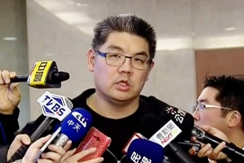 连胜文:百姓长期低薪令人难过(图)