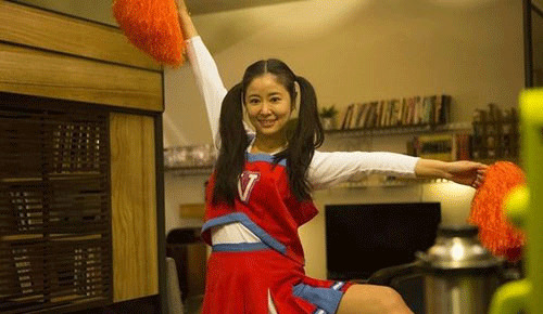 林心如大玩Cosplay扮俏空姐不计形象演出