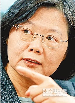 竞选民进党党魁苏谢斗太凶 蔡英文或将以战止战