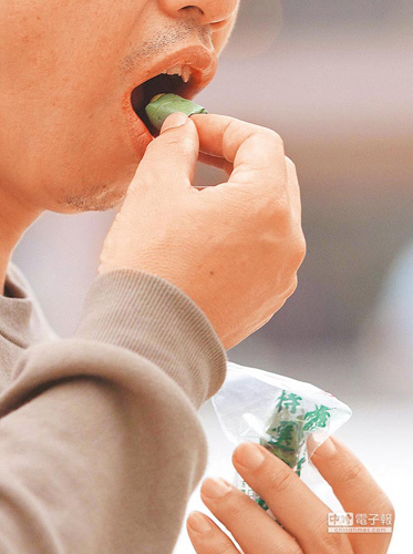 ̨����������֭�����Ͻ��Ŀδ��۱�����̵����