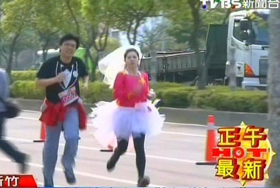 ̨�������λ����·��30�����˲���չ������ͼ��