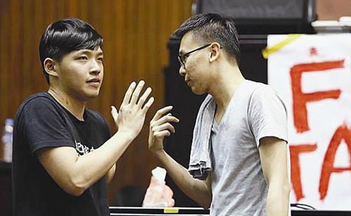 媒体揭台湾“职业抗议家”很懂媒体“要什么”