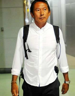 带大陆摄影师违规登军舰案:台湾导演钮承泽认罪