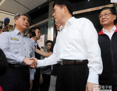 ̨���ڰ�Χ����ֺ������Υ�����Ὣ���죨ͼ��