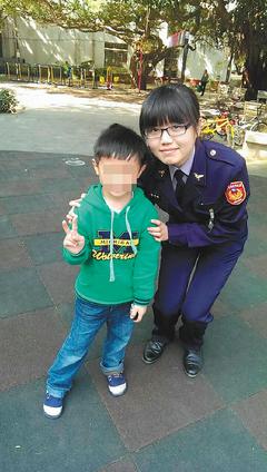 台湾年轻女警爱“搭讪”半年寻获11名失踪少年