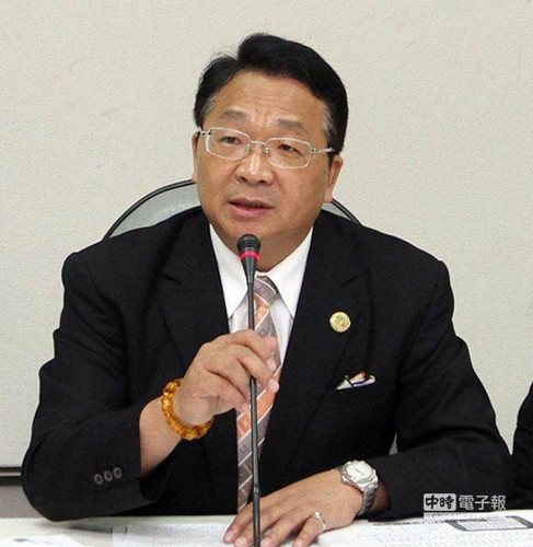 绿营民意代表“闹”马英九母亲丧礼民进党议处