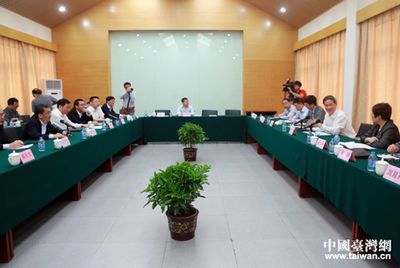 张志军:愿首先与台湾同胞分享大陆发展历史性机遇