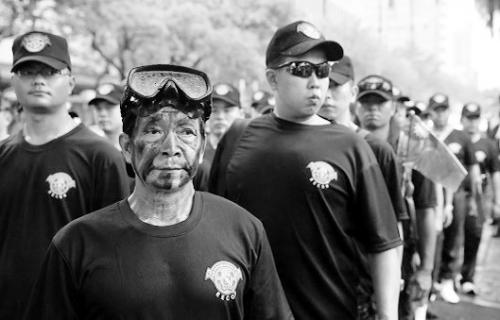 ���������˿���ó�½ս��̨�����ϲó�