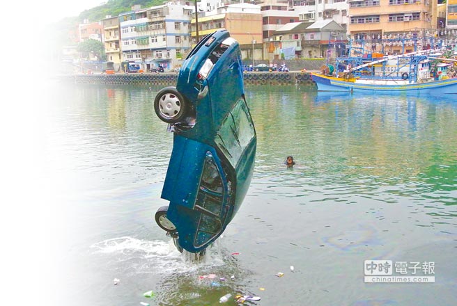 ���޺���ϵ�ּݳ����亣˫�������ԣ���Ҫ������