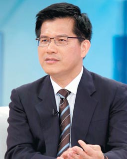 ̨������Ӫ����ս��̨�С���һ�غ����潻��