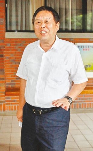 ̨����̨���Ͷ�������:������ϵ�ڽᵳӪ˽����