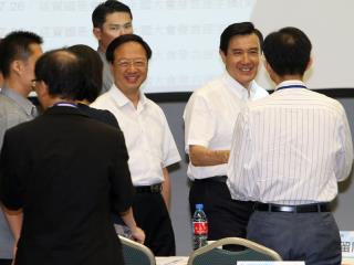 ½��FTA���������Ӣ�ţ�̨���޶����񶷿ռ�