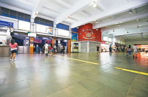 基隆火车站撤座椅防游民民众批“因噎废食”